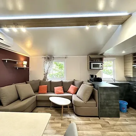 Mobile-home Au Des Reves 4* Avec Climatisation * Lattes